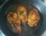 Foto del paso 2 de la receta: Pechuga de pollo con salsa Perrins