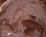 Foto langkah ke 4 dari resep Pie Susu Coklat Rice Cooker / Teflon sederhana.
