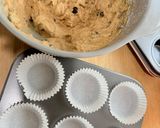 Gambar langkah 5 resipi 👩‍🍳Peanut Butter Banana Chocolate Chip Muffins.