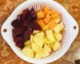 Hình bước làm 1 của món Cơm ngon nhà Huý 🏡: Sườn non rim - Canh súp