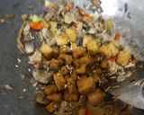 Foto langkah ke 4 dari resep Tumis Jantung Pisang Tempe.