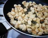 A picture of step 7 of Fried Rice.