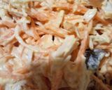 Фото кроку 3 до Салат с корейской морковкой, курицей и грибами.