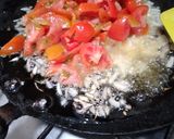 A picture of step 3 of Tawa chicken boneless kadahi.