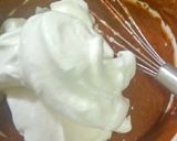 Foto langkah ke 5 dari resep Chiffon Kopi Coklat Putih Telur / Egg White Coffee Choco Chiffon.