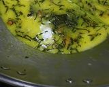 Foto langkah ke 5 dari resep Nasi Daun Jeruk Kuning Gurih.