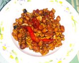 Foto langkah ke 7 dari resep Orek Kering Tempe Kacang Tanah.