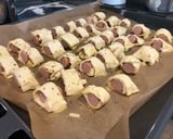 A picture of step 6 of Sausages in puff pastry.