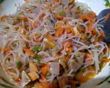 Foto langkah ke 1 dari resep Martabak Telur Bihun.