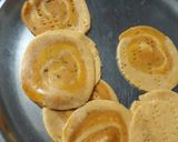 A picture of step 5 of Mix flour mathri.