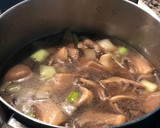 Foto del paso 2 de la receta: Crema de setas, cremosamente buena!!