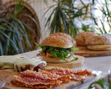 Foto del paso 5 de la receta: Hamburguesa a la italiana | Súper Burger | DarixLAB