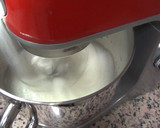 Foto del paso 2 de la receta: Bizcochuelo de claras y limón sin azúcar y sin gluten ideal para desayunos y meriendas