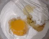 Foto langkah ke 1 dari resep Roti Jala Merah Putih.