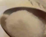 A picture of step 2 of Dates biscuits.