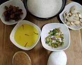 "Rava Kesri Halwa" recipe step 1 photo