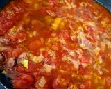 Foto del paso 3 de la receta: Almejas y mejillones en salsa de tomate con chorizo