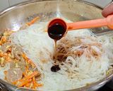 A picture of step 7 of 212. Fried Vermicelli.