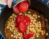 A picture of step 18 of Lamb & Chickpea Curry.