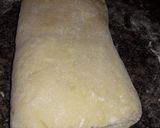 Foto del paso 3 de la receta: 🥐Medialunas de manteca🥐