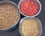 A picture of step 1 of Misal pav.