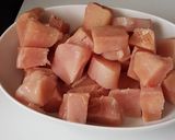 Une image de l'étape 1 de °Blanquette de poulet à la bière°.