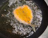 Gambar langkah 7 resipi Crispy fried fish.