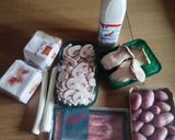 Foto del passaggio 1 della ricetta Vellutata di Funghi con Patate Rosse e Briciole di Speck Croccante