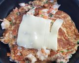 A picture of step 3 of Shrimp and Cheese Omelette.