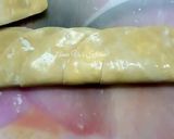 Hình bước làm 3 của món Hoành thánh hoa hồng chiên