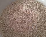 Foto del paso 2 de la receta: Barritas de avena y frutos secos (sin horno)