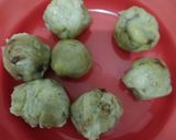 Foto langkah ke 5 dari resep Bola bola nuget Pisang isi cokelat keju.