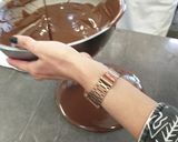 Foto del paso 3 de la receta: Bombones de chocolate rellenos de chapulín