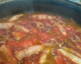 Foto del paso 2 de la receta: Chipirones guisados con arroz
