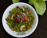 A picture of step 8 of Spinach Poha.