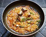 Foto langkah ke 3 dari resep Ikan Sarden Tumis Pedas.