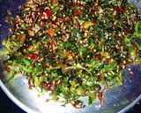 A picture of step 3 of Crackling Spinach.
