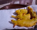 मिरची पकोडा (mirchi pakoda recipe in marathi) रेसिपी स्टेप 2 फोटो