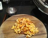 A picture of step 3 of Cashew chikki.