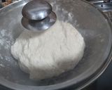 Foto langkah ke 1 dari resep Pizza Pepperoni Sourdough.