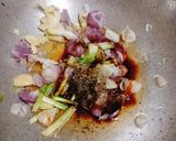 Hình bước làm 1 của món Cá lăng kho lạt