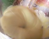 A picture of step 3 of Banana + Avocado ice cream.
