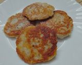 A picture of step 3 of Potato and water chestnut pancakes.