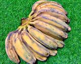 Foto langkah ke 1 dari resep Cemilan bola pisang coklat lumer.