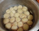 A picture of step 7 of Mandazi.