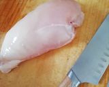 Foto del paso 1 de la receta: Pastel de pollo y cebolla caramelizada picante