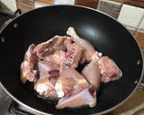 A picture of step 1 of Chicken karahi.
