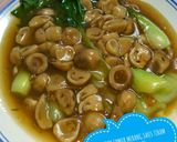 Foto langkah ke 4 dari resep Pokcoy jamur merang saus tiram 🌾🍄.