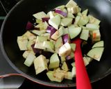 A picture of step 2 of Red Sauce With Eggplant.