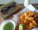 Foto langkah ke 9 dari resep Churros Bites saus Coklat Matcha.